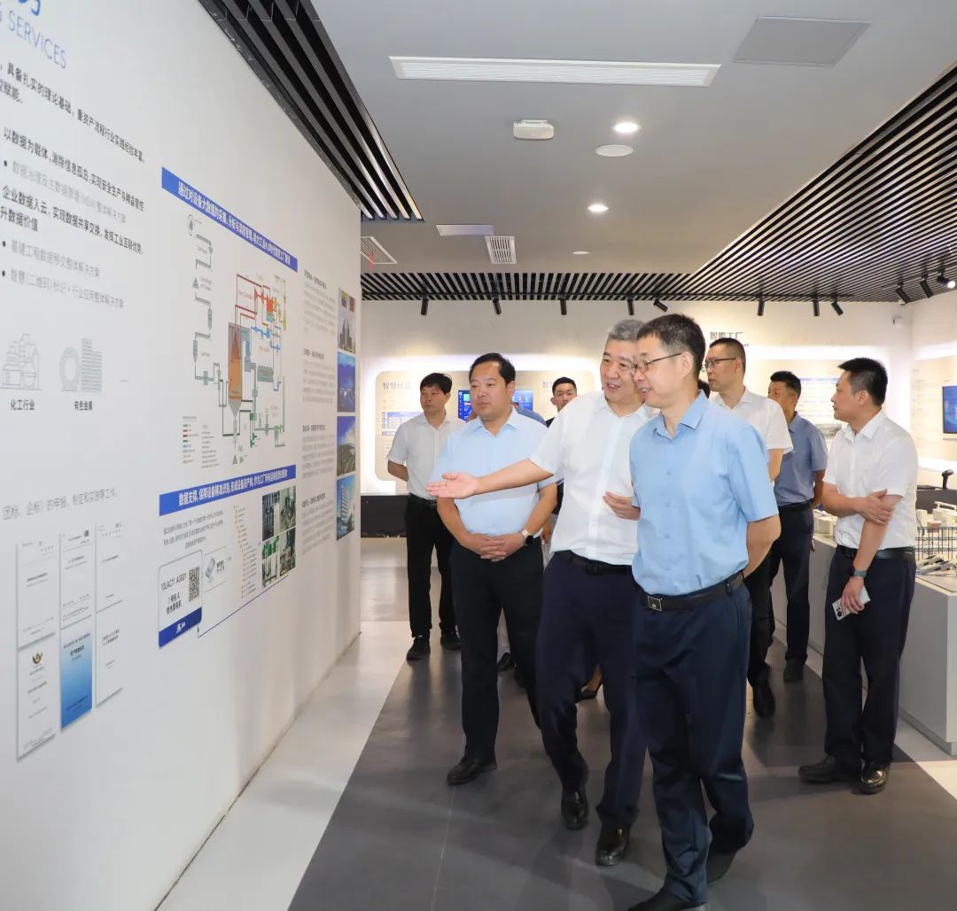 1695263341371014321.jpg 3.jpg