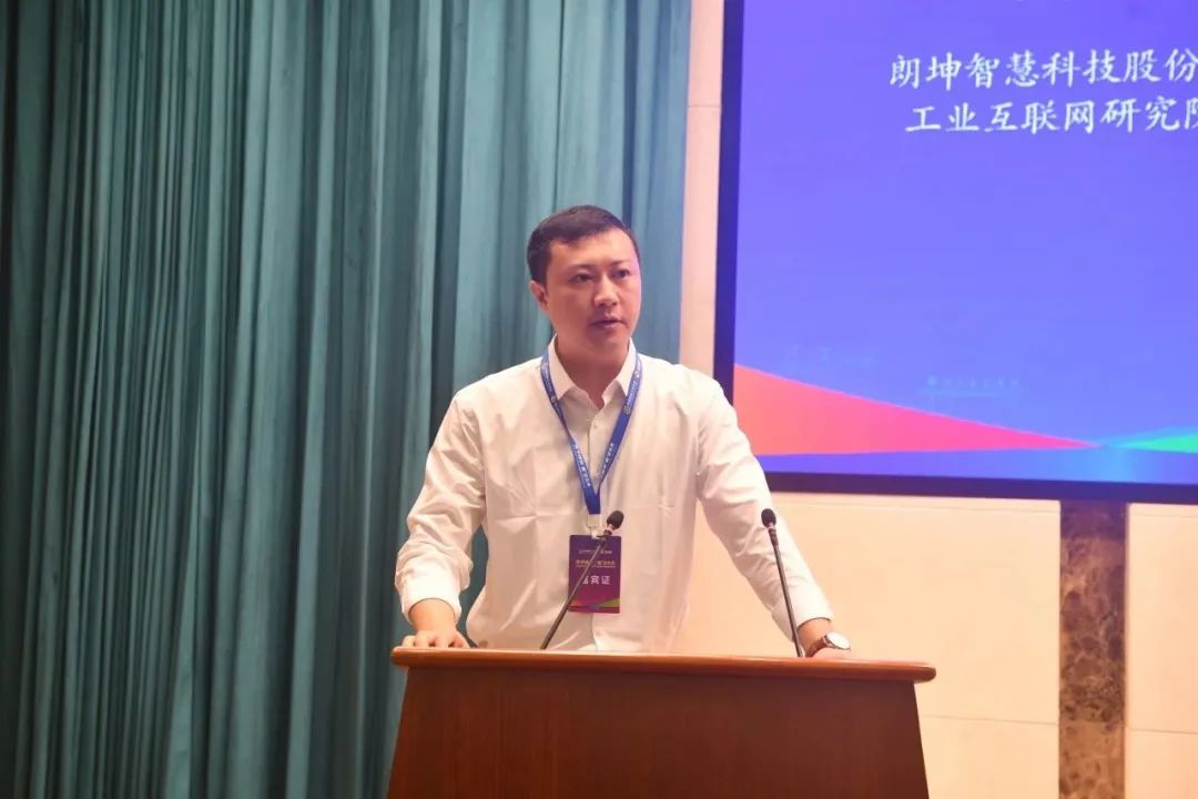 1695889675778065490.jpg 3.jpg