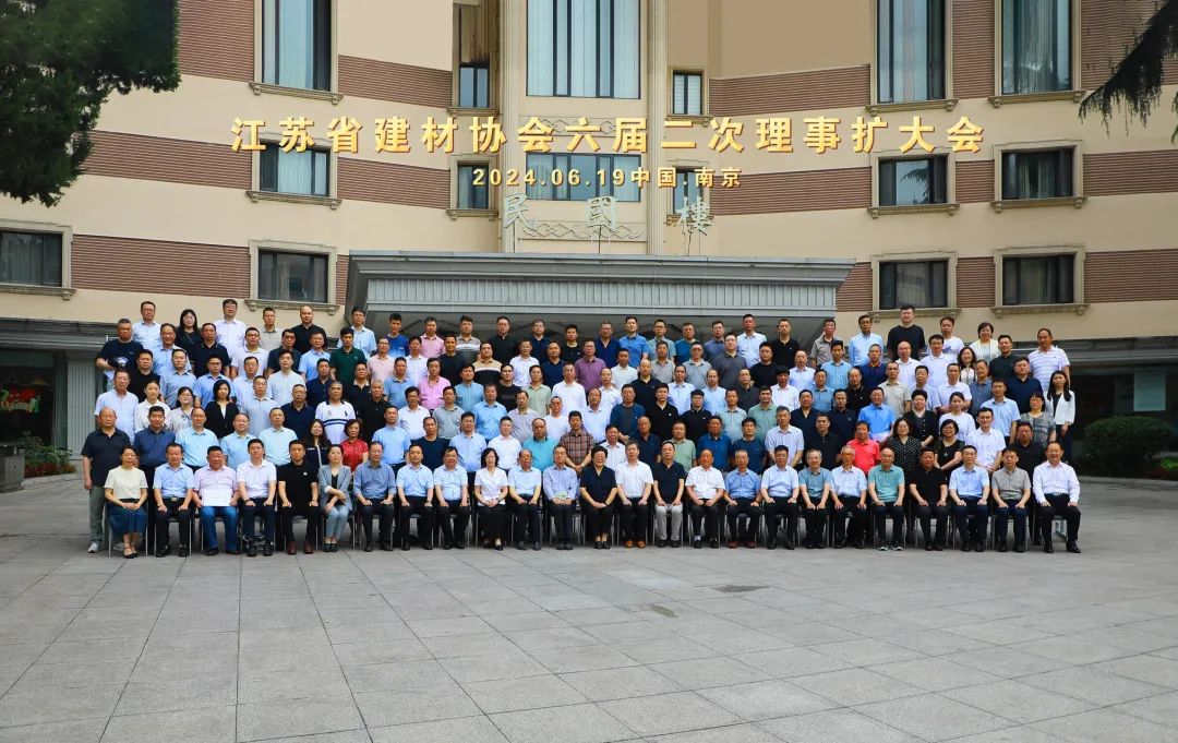 1721641464001095842.jpg 1721641464001095842.jpg